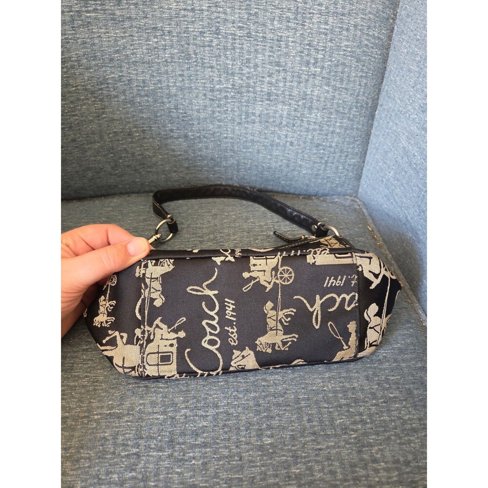 Coach Vintage Coach Horse & Carriage Soho Mini Hobo B… - Gem